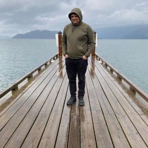 Meet your Posher, Vipul